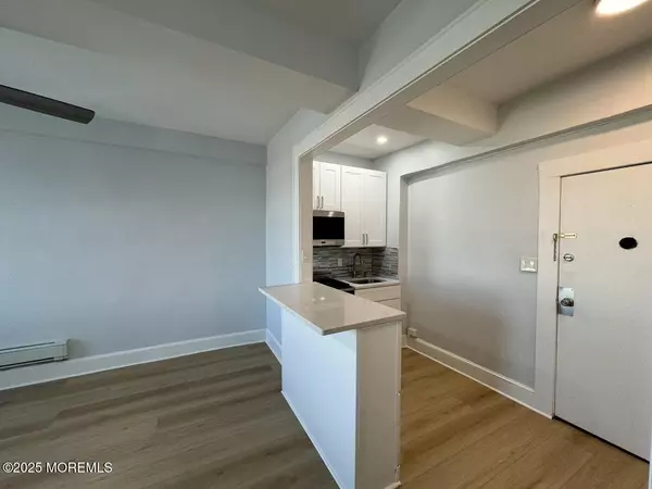 Bradley Beach, NJ 07720,201 Lareine Avenue #203