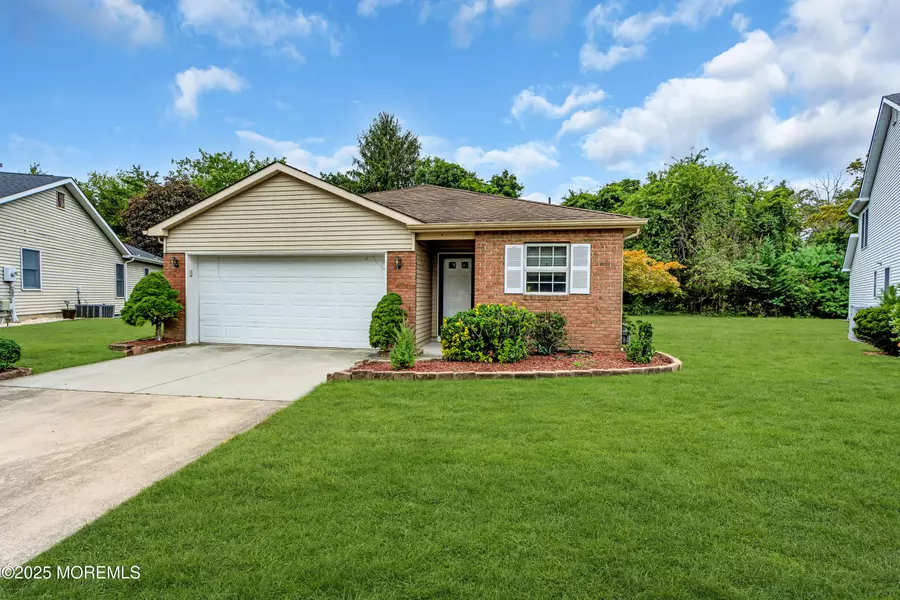 1970 Cherryvale Court, Toms River, NJ 08755