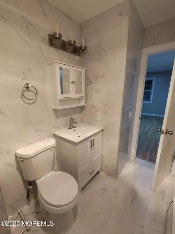 Toms River, NJ 08757,19 Plymouth Drive