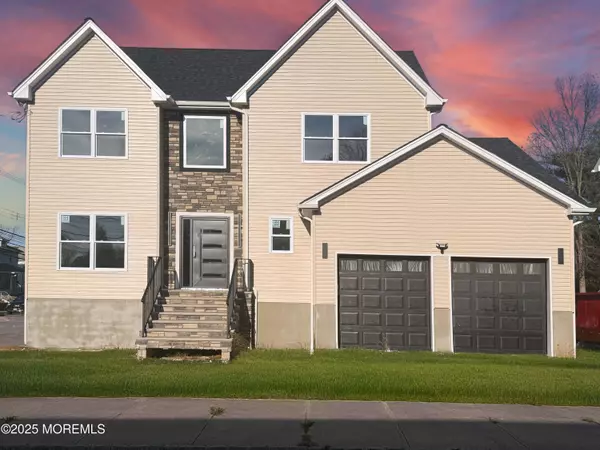 Manalapan, NJ 07726,68 Main Street