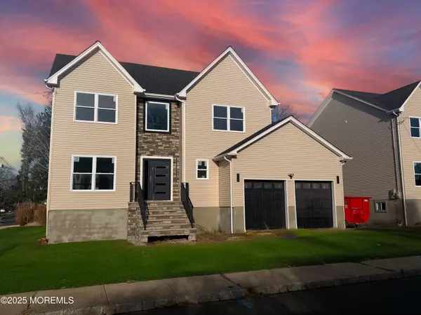 2 Dey Street, Manalapan, NJ 07726