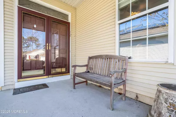 Smithville, NJ 08205,12 Marlowe Court