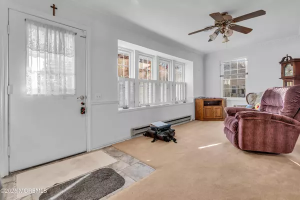 Whiting, NJ 08759,2 Easton Court #A