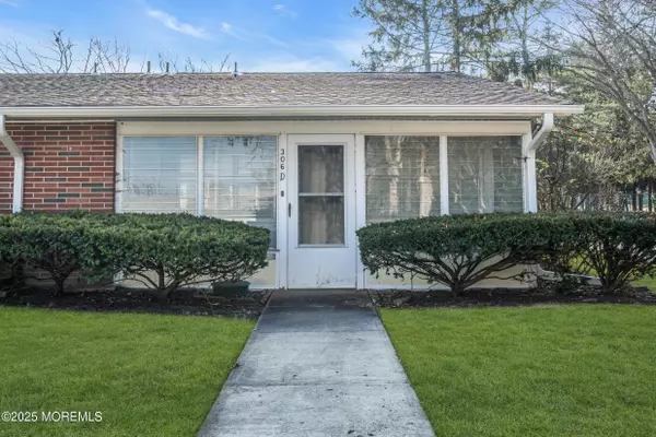 306 W Malvern Court #D, Lakewood, NJ 08701