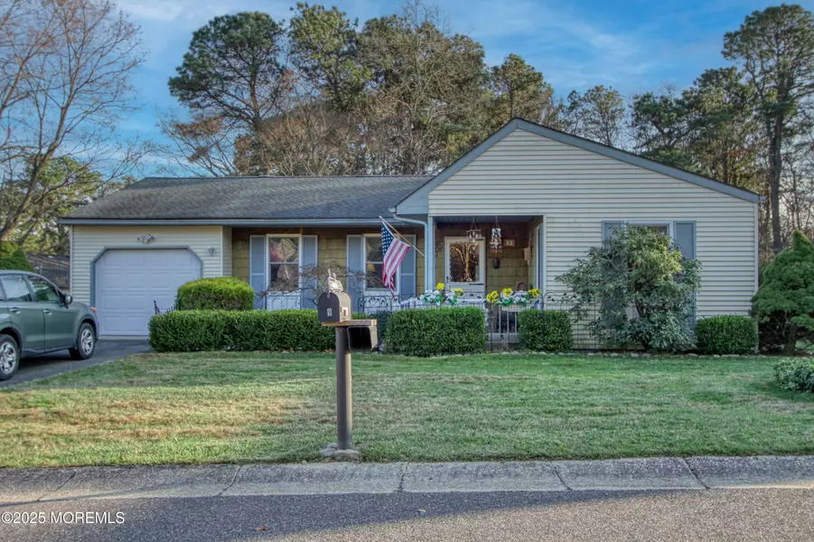 9 Greenleaf Street, Whiting, NJ 08759