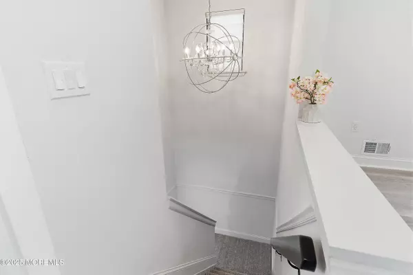 Jackson, NJ 08527,201 Begonia Court