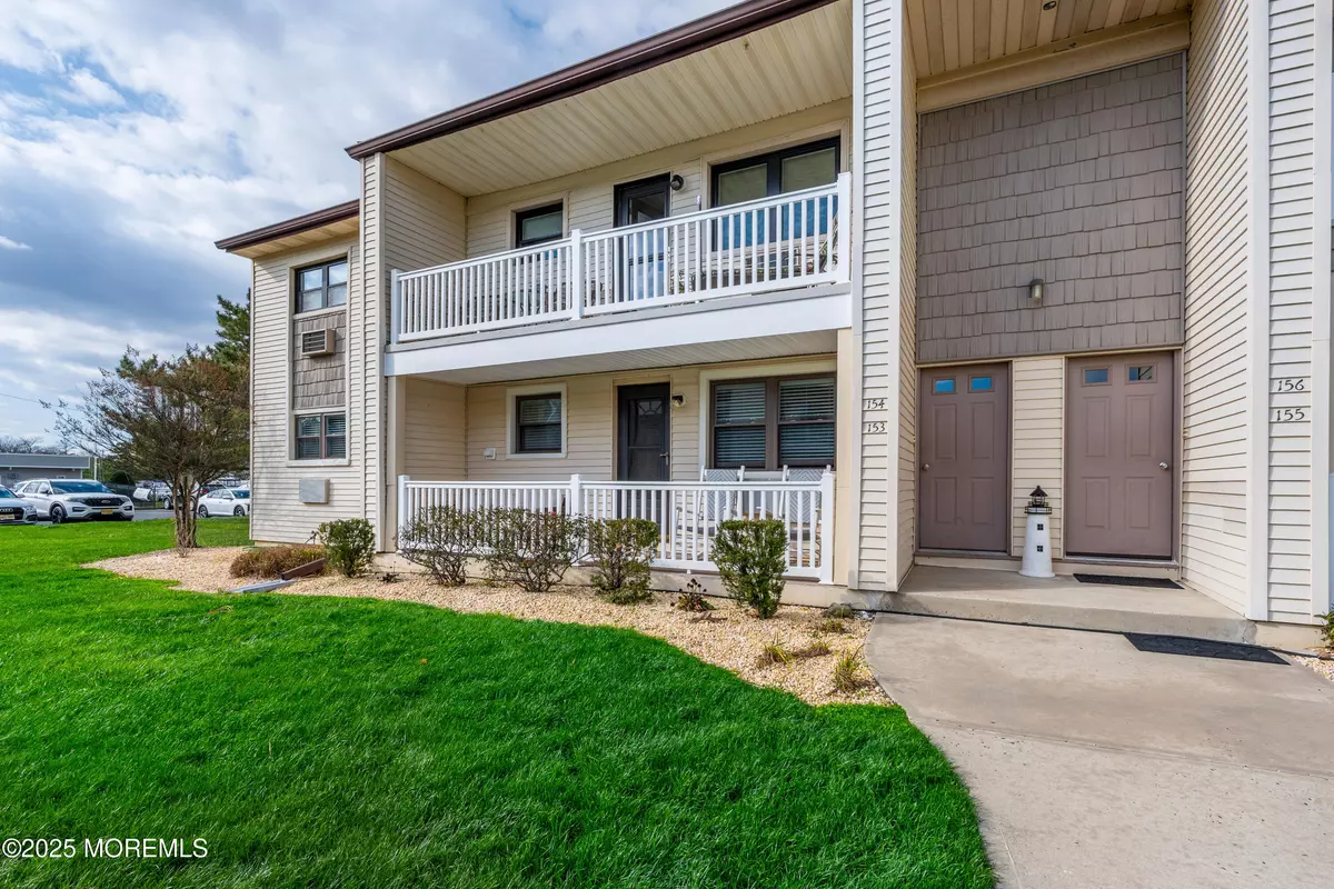 Monmouth Beach, NJ 07750,153 Wharfside Drive