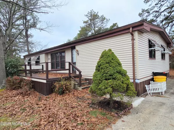 5 Susan Drive, Barnegat, NJ 08005