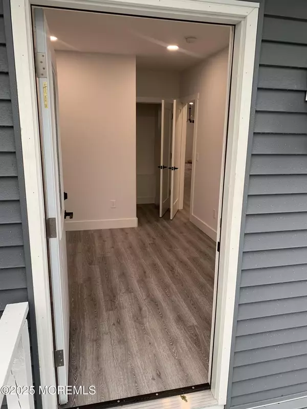 Long Branch, NJ 07740,395 Broadway