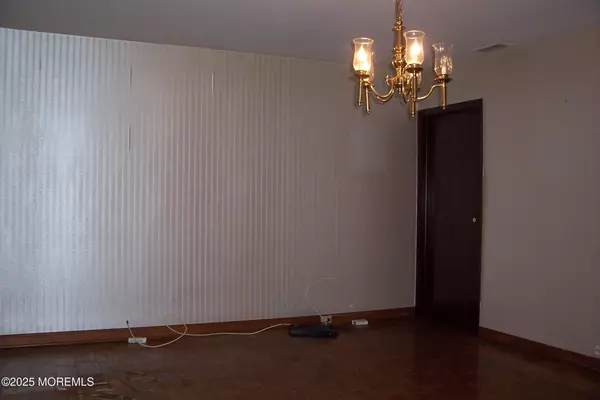 Long Branch, NJ 07740,277 Poole Avenue