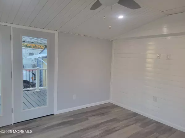 Jackson, NJ 08527,20 Judith Way