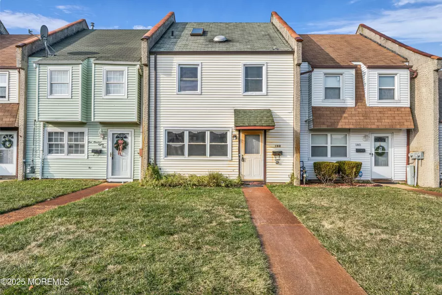 182 Greenwood Loop Road, Brick, NJ 08724