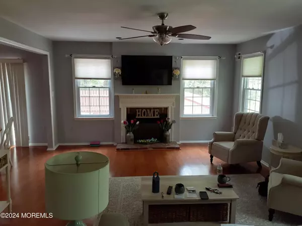 Old Bridge, NJ 08857,11 Sheffield Court