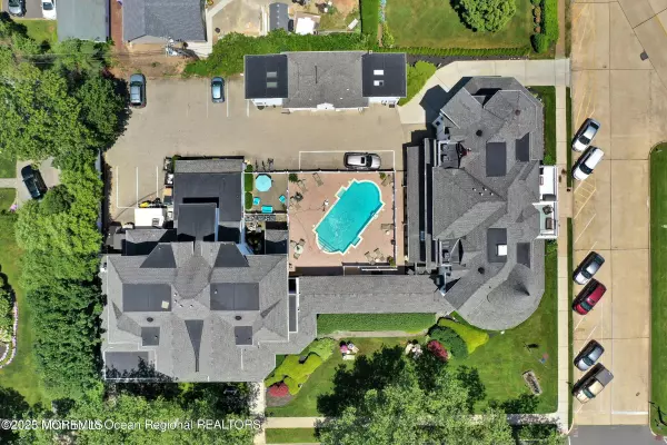 Spring Lake, NJ 07762,200 Monmouth Avenue #23