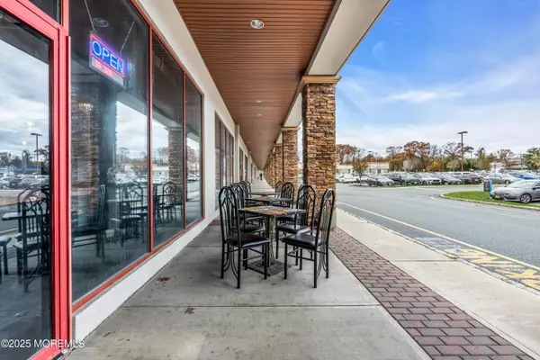 Manalapan, NJ 07726,357 Us Highway 9