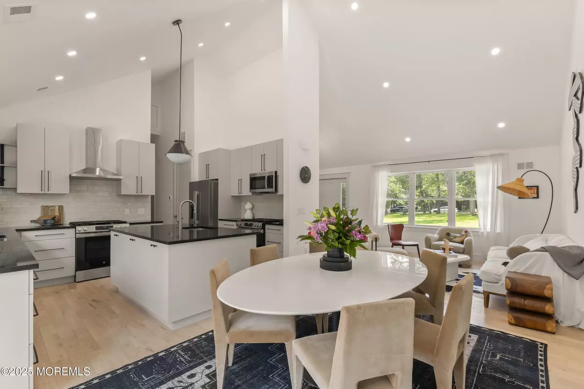 Jackson, NJ 08527,1406 Transit Avenue