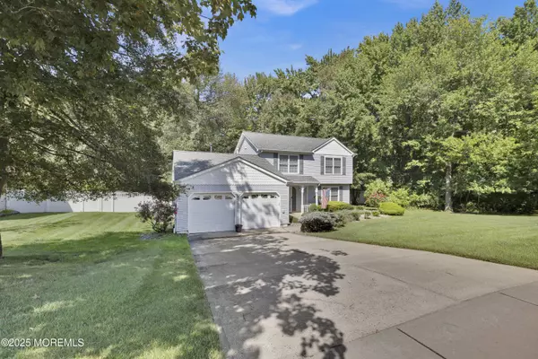 Old Bridge, NJ 08857,10 Old Bridge Plaza