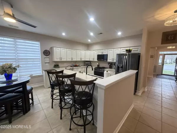 Barnegat, NJ 08005,7 Old Mill Court