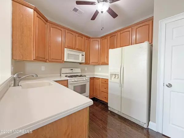 Port Monmouth, NJ 07758,31 Skimmer Lane