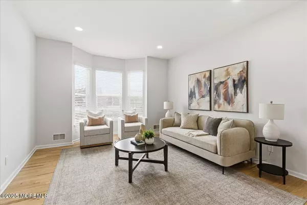 Jackson, NJ 08527,10 Sunshine Way