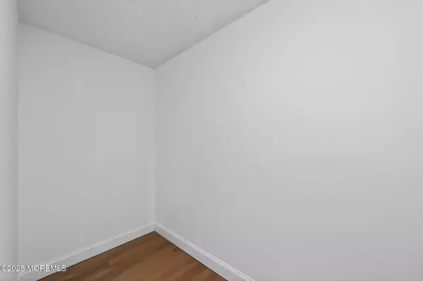 Jackson, NJ 08527,606 Goldthread Court