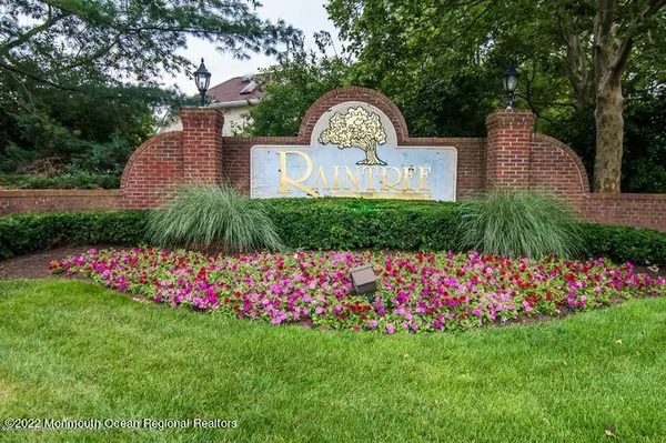 174 Tulip Lane, Freehold, NJ 07728