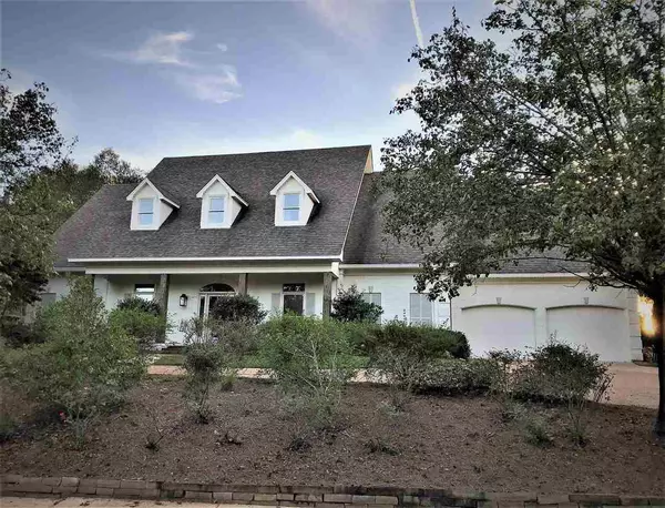 Madison, MS 39110,508 Lake Pointe Lane