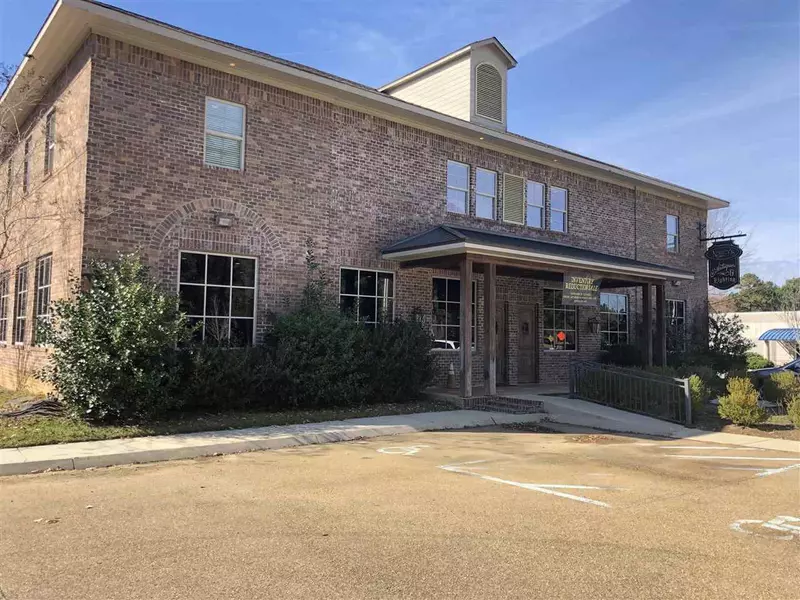 287 Marketridge Drive, Ridgeland, MS 39157