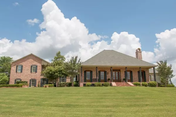 234 Chapel Hill Road, Flora, MS 39071