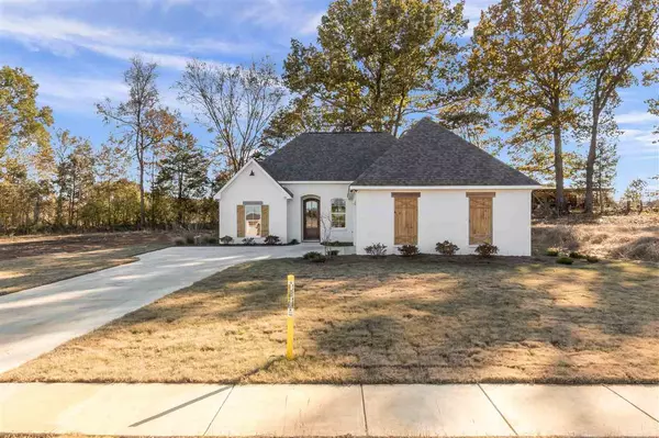 Canton, MS 39046,164 Sweetbriar Circle