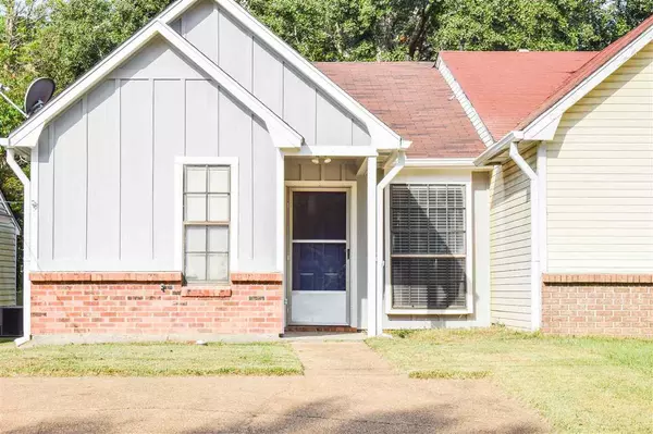 Clinton, MS 39056,409 A Lindale Street