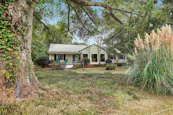 Carthage, MS 39051,406 E Franklin