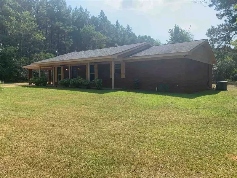 223 Macedonia Road, Mount Olive, MS 39119