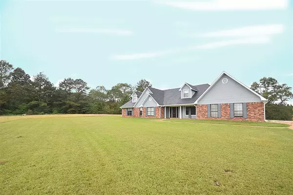 1500 Tony Fields Drive, Terry, MS 39170