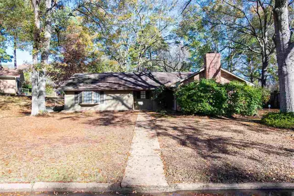 140 Kristen Court, Jackson, MS 39211