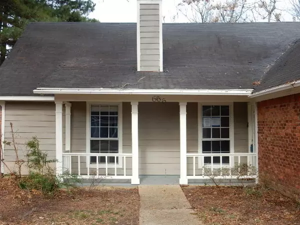 Madison, MS 39110,606 Red Oak Drive