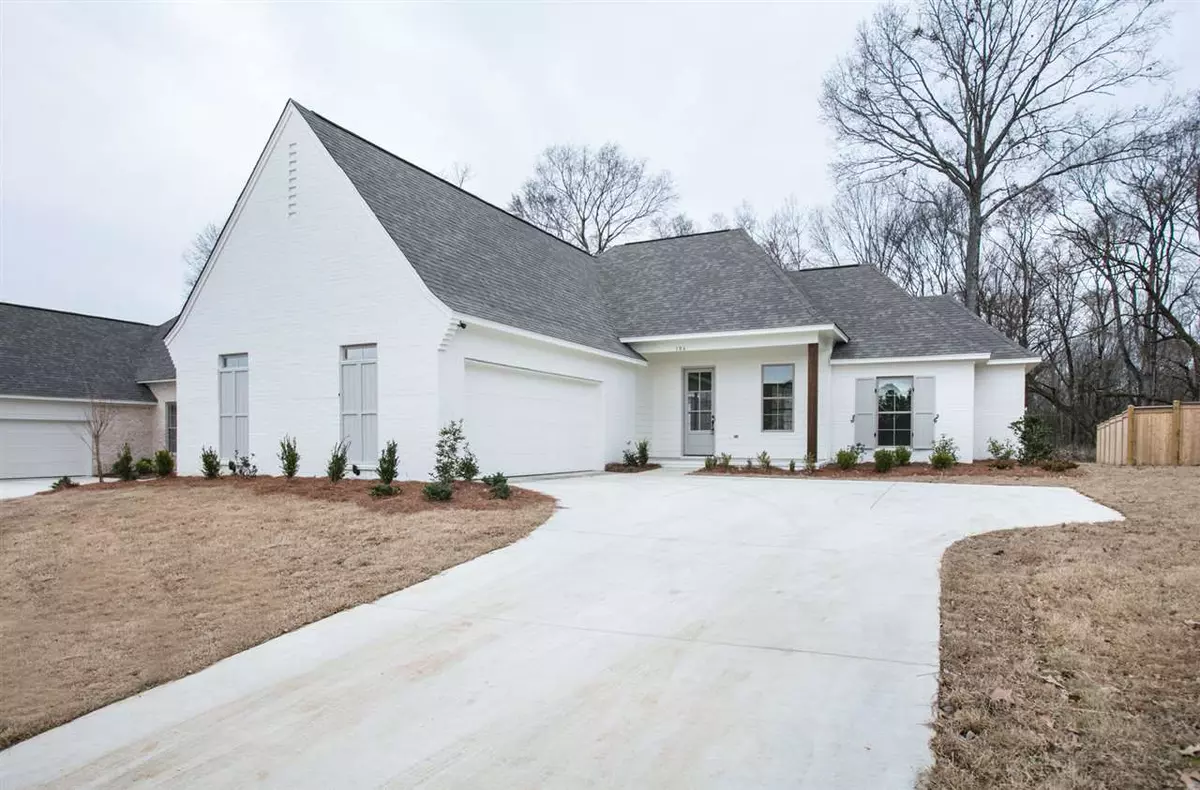 Madison, MS 39110,106 Shore View Drive