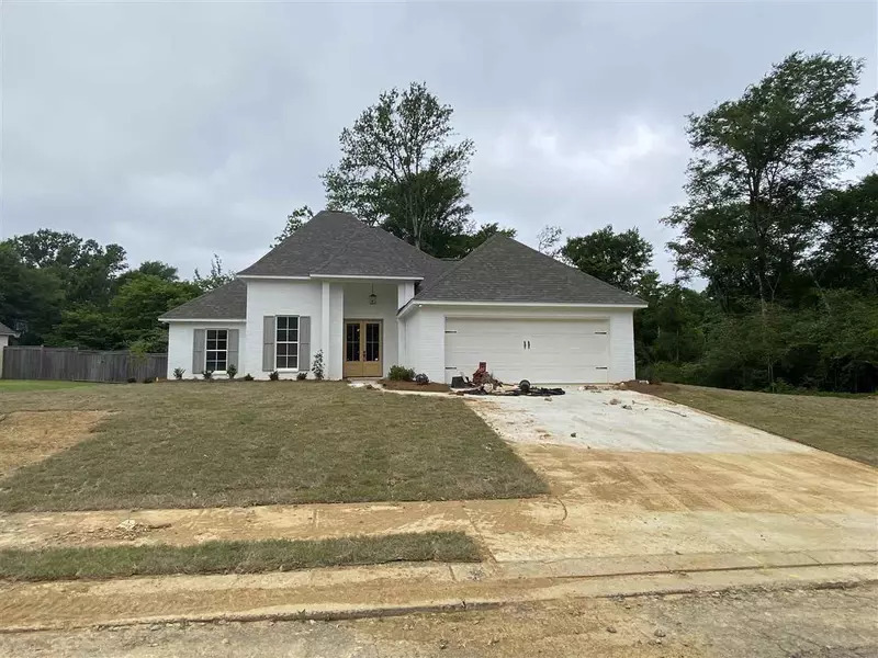117 Trailbridge Way, Canton, MS 39046