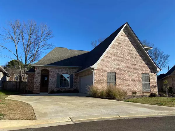 42 Enclave Circle, Ridgeland, MS 39157