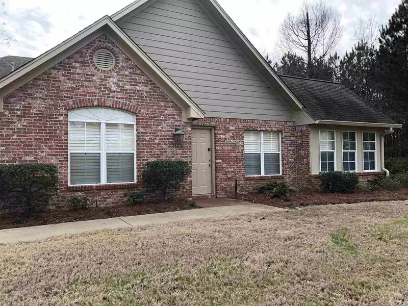 1302 Charmant Place, Ridgeland, MS 39157