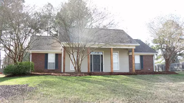 906 Mountain Crest Drive, Byram, MS 39272