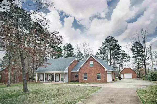 119 Fox Run Road, Brandon, MS 39047