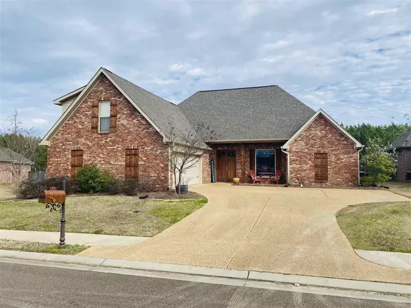 232 Hidden Hills Parkway, Brandon, MS 39047