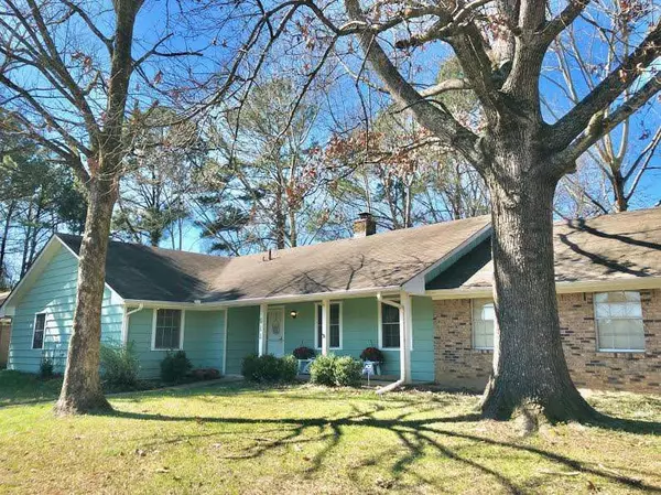 511 Lindale Street, Clinton, MS 39056