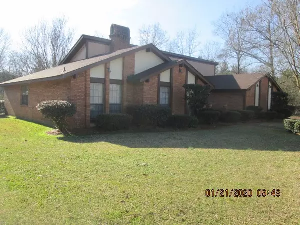 1311 E Franklin Street, Carthage, MS 39051