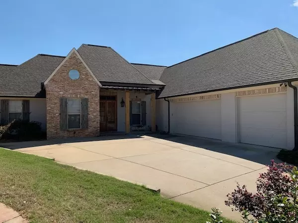 Flowood, MS 39232,708 Amber Way