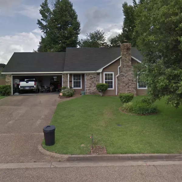 6155 Clarence Drive, Jackson, MS 39206
