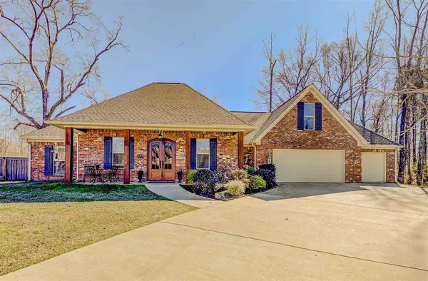 143 Glen Arbor Court, Brandon, MS 39042