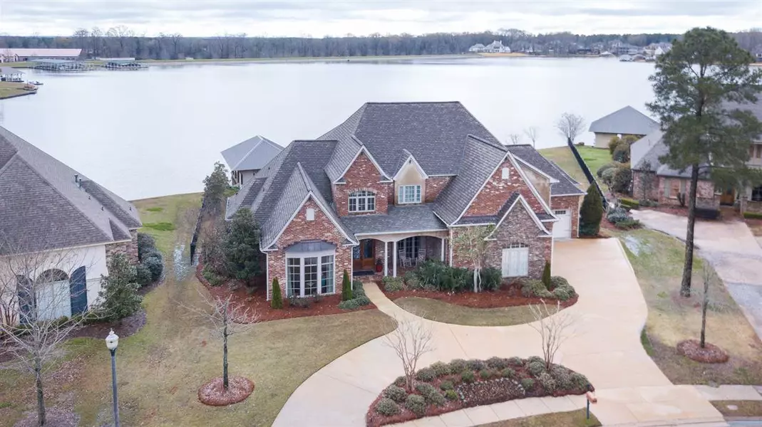 125 Cedar Woods Cove, Madison, MS 39110