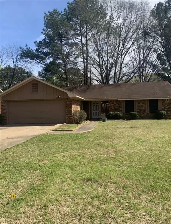 2231 Forest Park Drive, Jackson, MS 39212